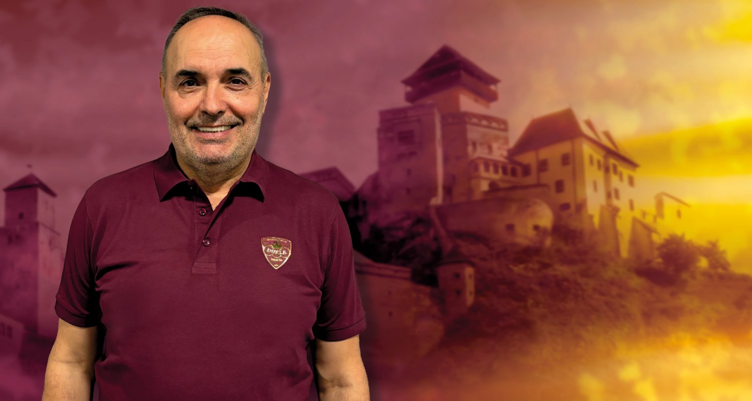 HLAVNÝM TRÉNEROM V SEZÓNE 2024/2025 BUDE ERNEST BOKROŠ